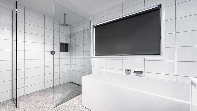 freFLO™ - Frameless Shower Screen Glass Panels - Walk In Bathroom Ensuite Shower - Grovedale - Supplied & Installed by - geelongsplashbacks.com.au